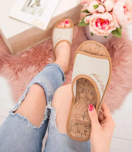 NS-017 Kapcie damskie Natural Style