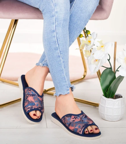 NS-064 Kapcie damskie Natural Style