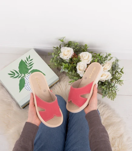 NS-118 Kapcie damskie Natural Style